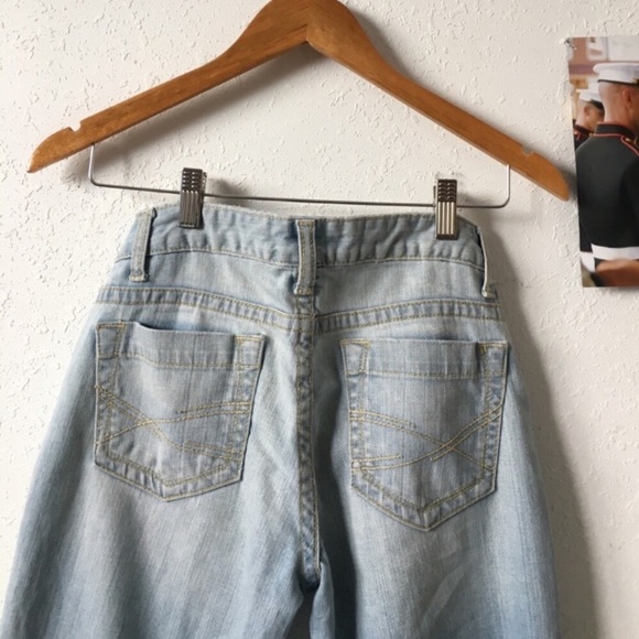 Aeropostale Denim - Hollister Women's Wide Leg Flare Lightwashed Jeans